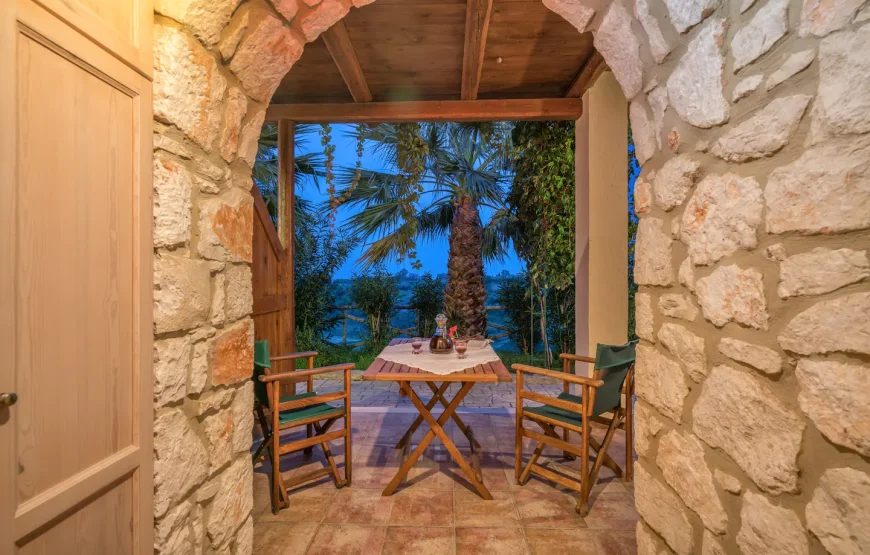 “Arekia” stone built maisonette close to the beach