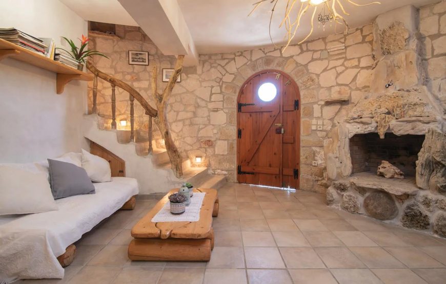 “Gerakomylos” Stone country house