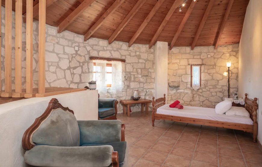 “Gerakomylos” Stone country house