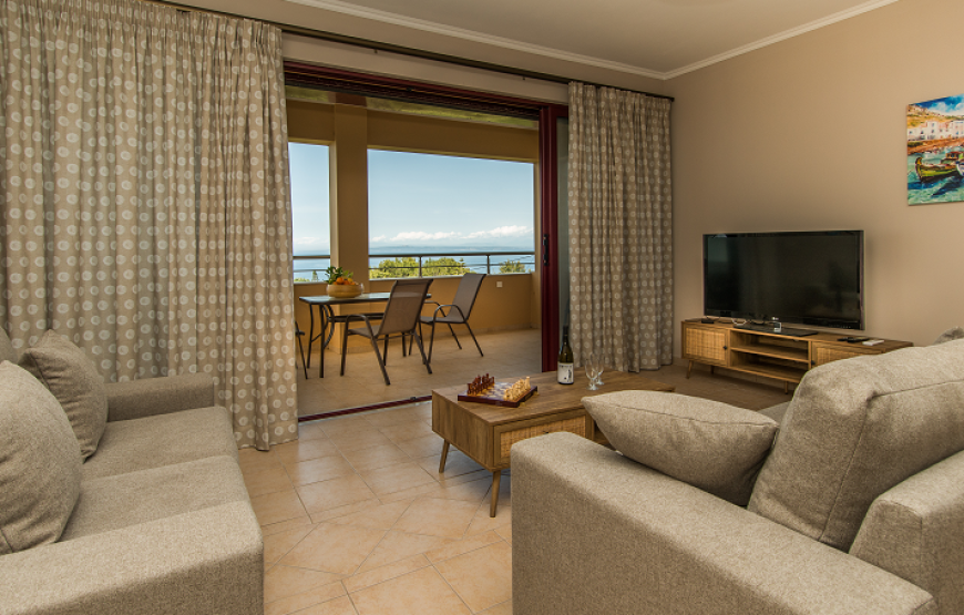 Akrotiri Sea View Suites – II