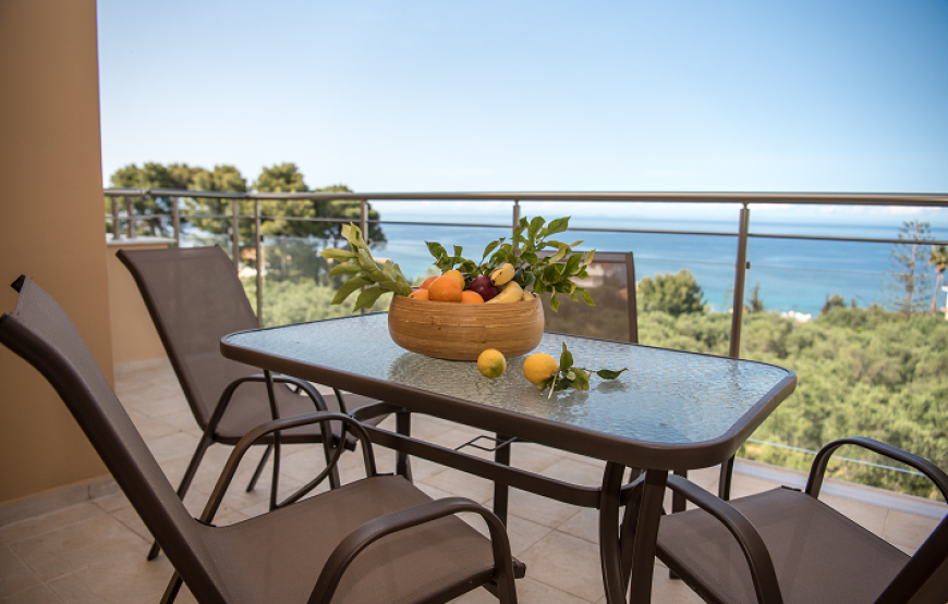 Akrotiri Sea View Suites – I