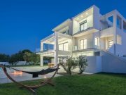 Bianca Villa – Luxury Residence