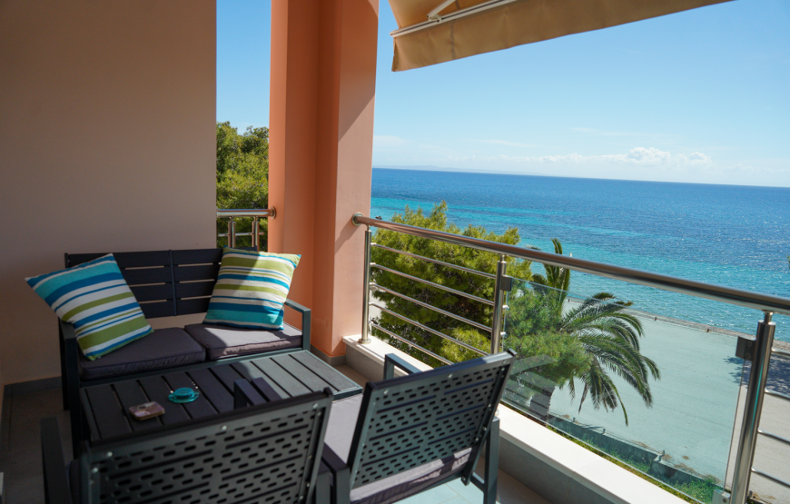 Emmeleia Sea View Suite