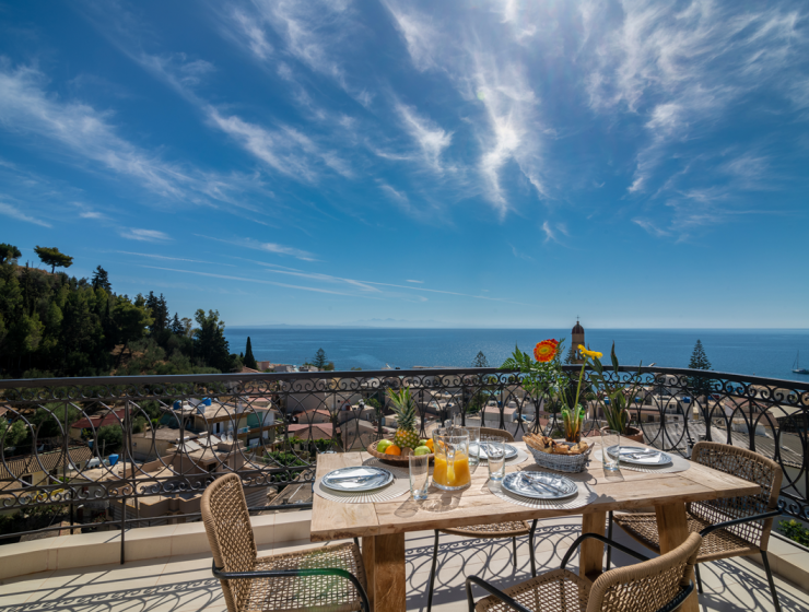 “Vista Mare” luscious sea & city views residence